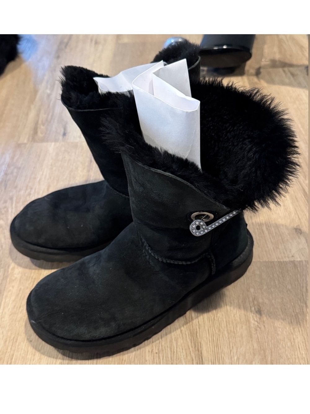 Ugg short safety pin boots